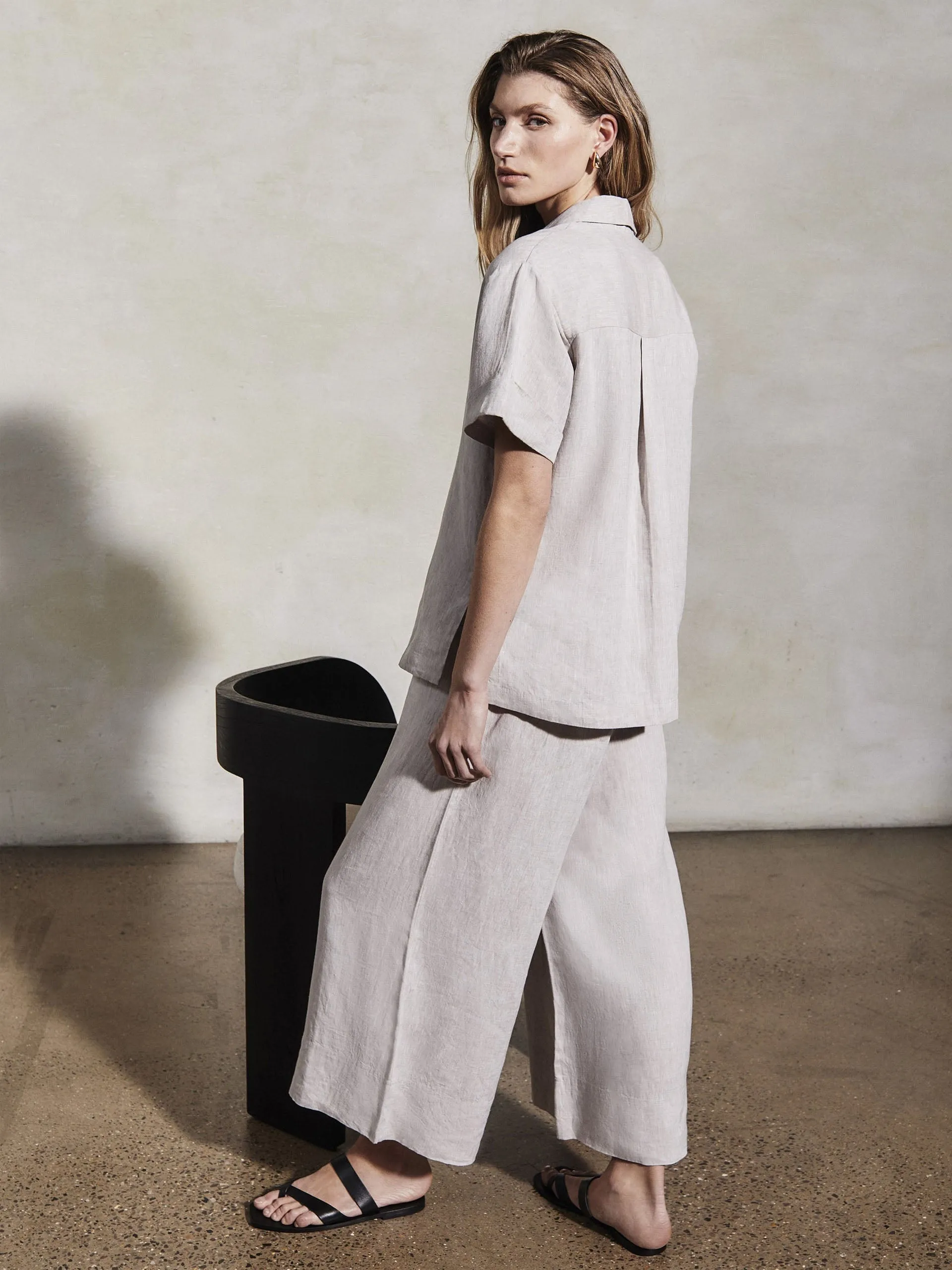 Bowler stone linen chambray shirt