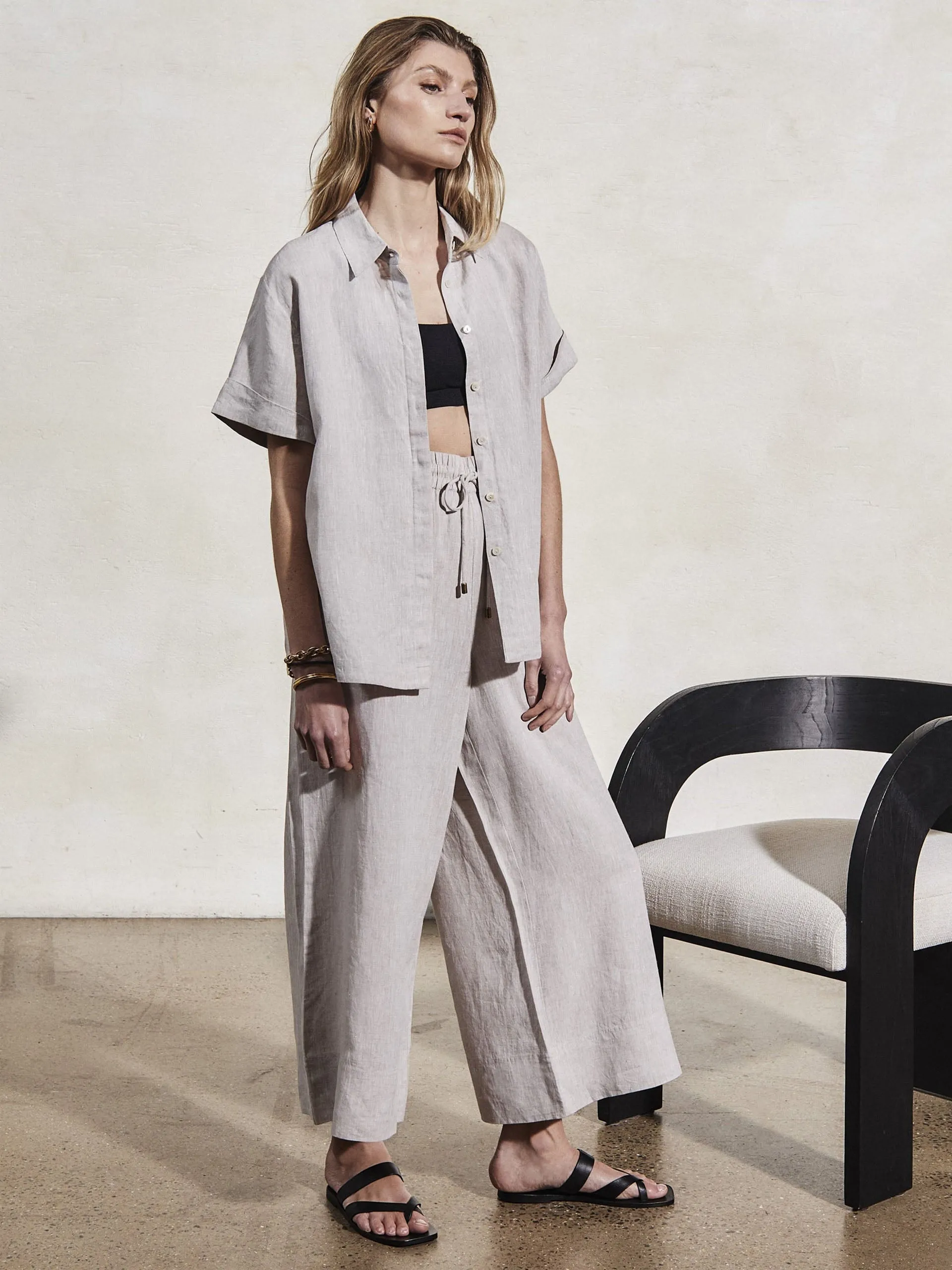 Bowler stone linen chambray shirt