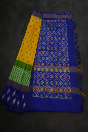 Exquisite Pure Pochampally Ikkat Silk Saree | Flowy & Unique Borders
