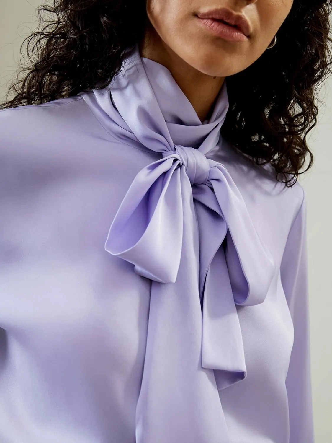 LilySilk Womens Pure Silk Shirt Ladies 22MM Mulberry Silk Bow Tie Blouse with Turtleneck Ribbon Versatile Casual Work