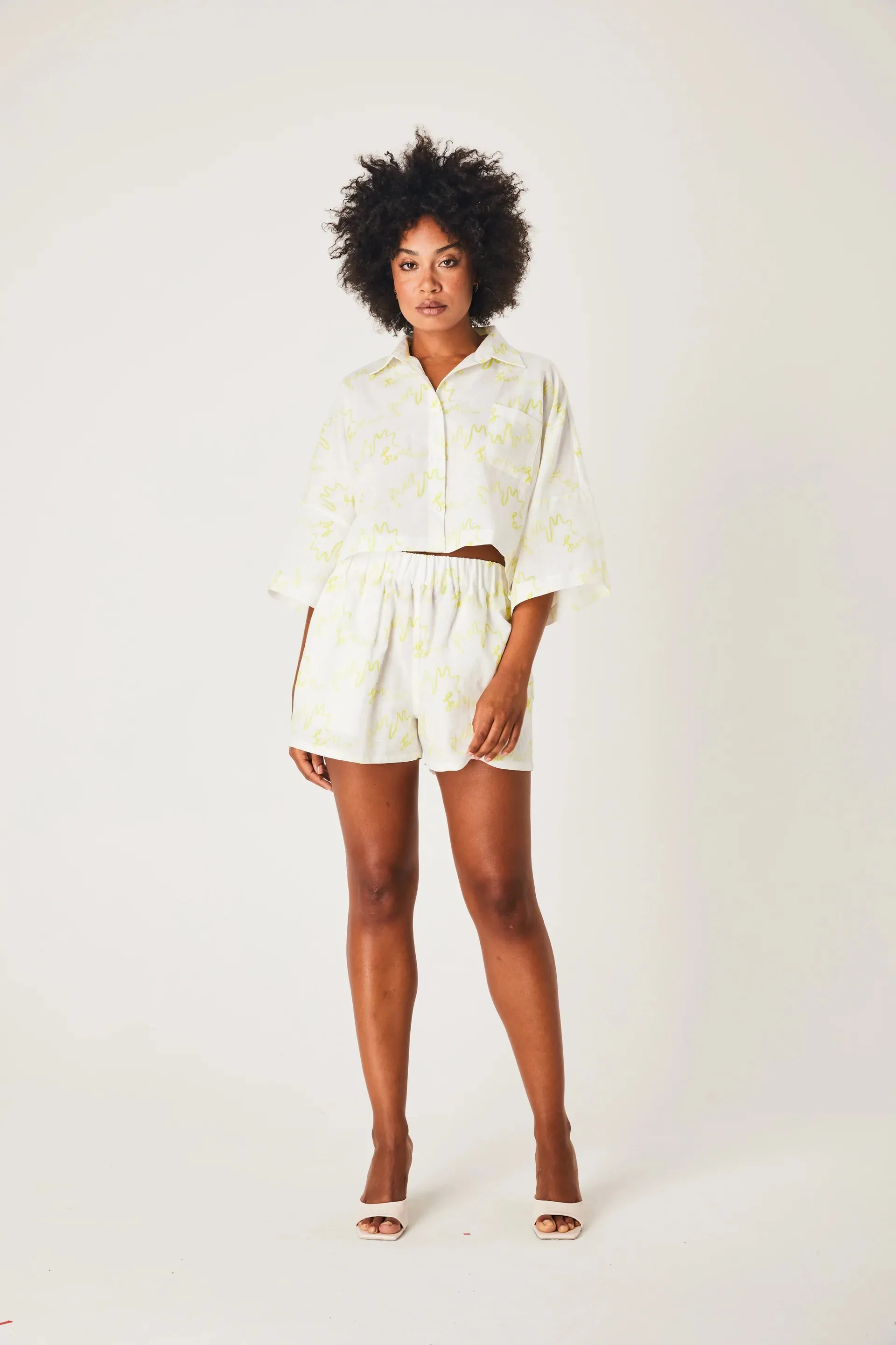 Linen Cropped Shirt- Ms Hadimi Lover