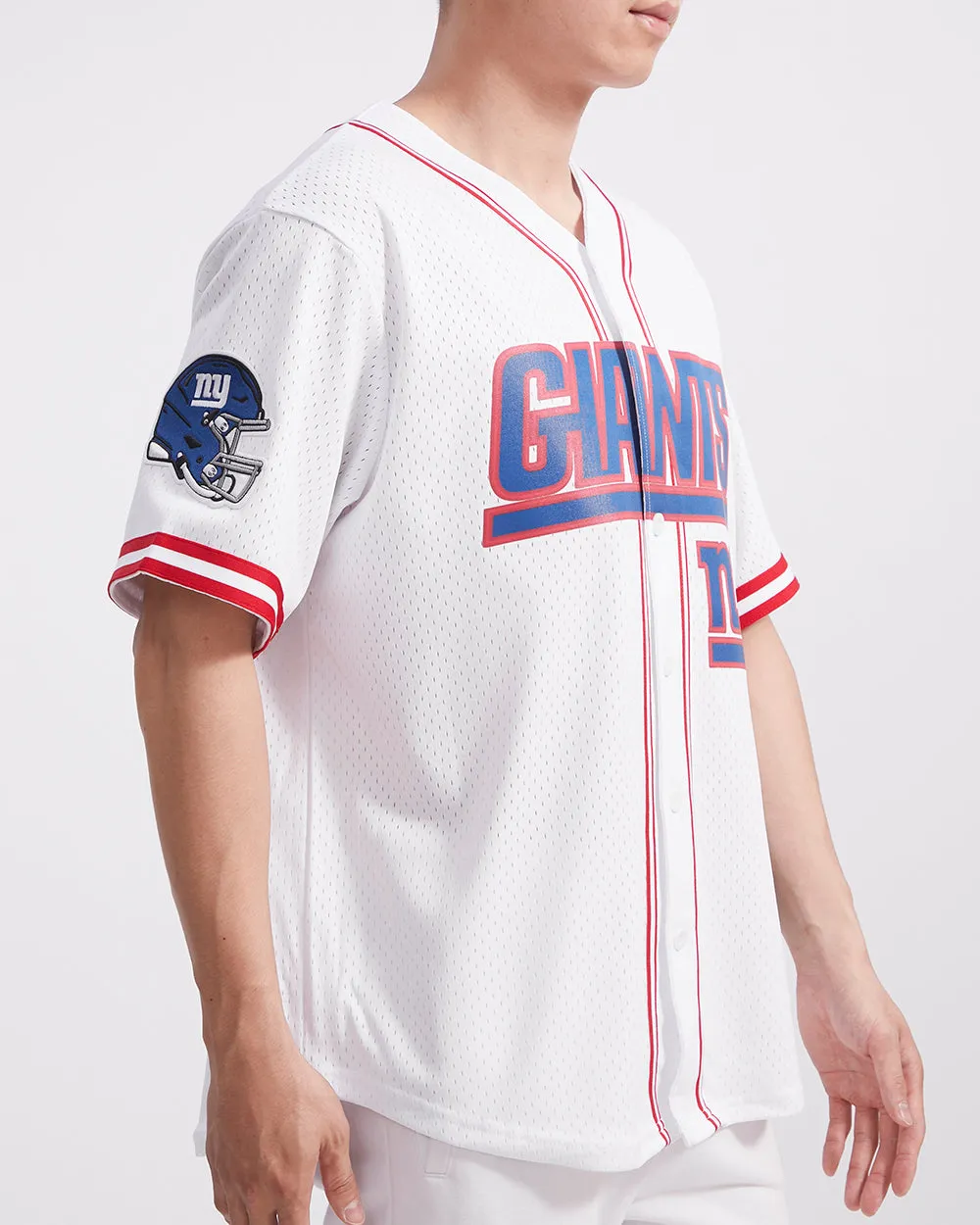NFL NEW YORK GIANTS LOGO CLASSIC MESH BUTTON UP SHIRT (WHITE/RED)