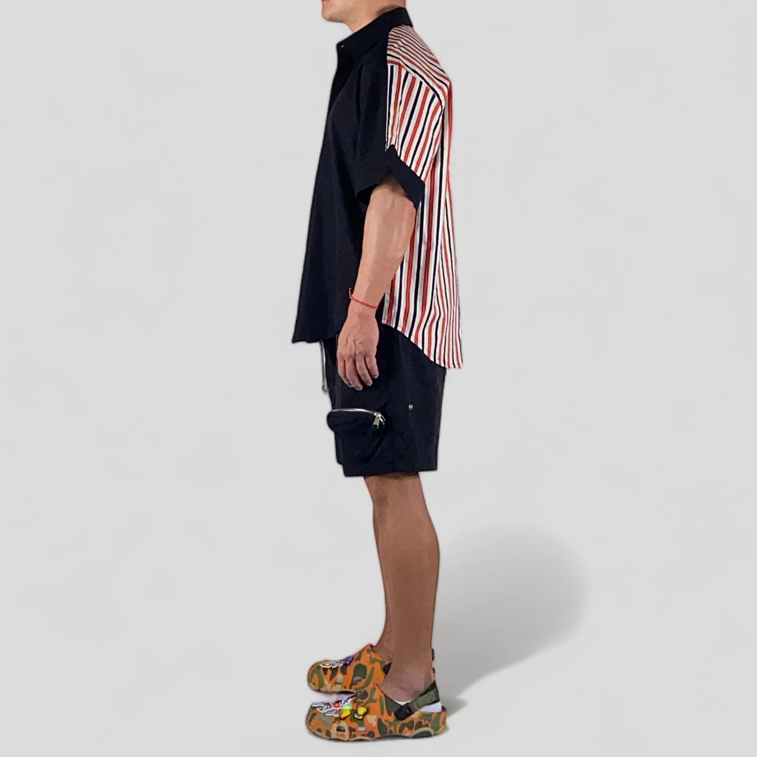 Oversized fit short sleeve shirt with striped back
