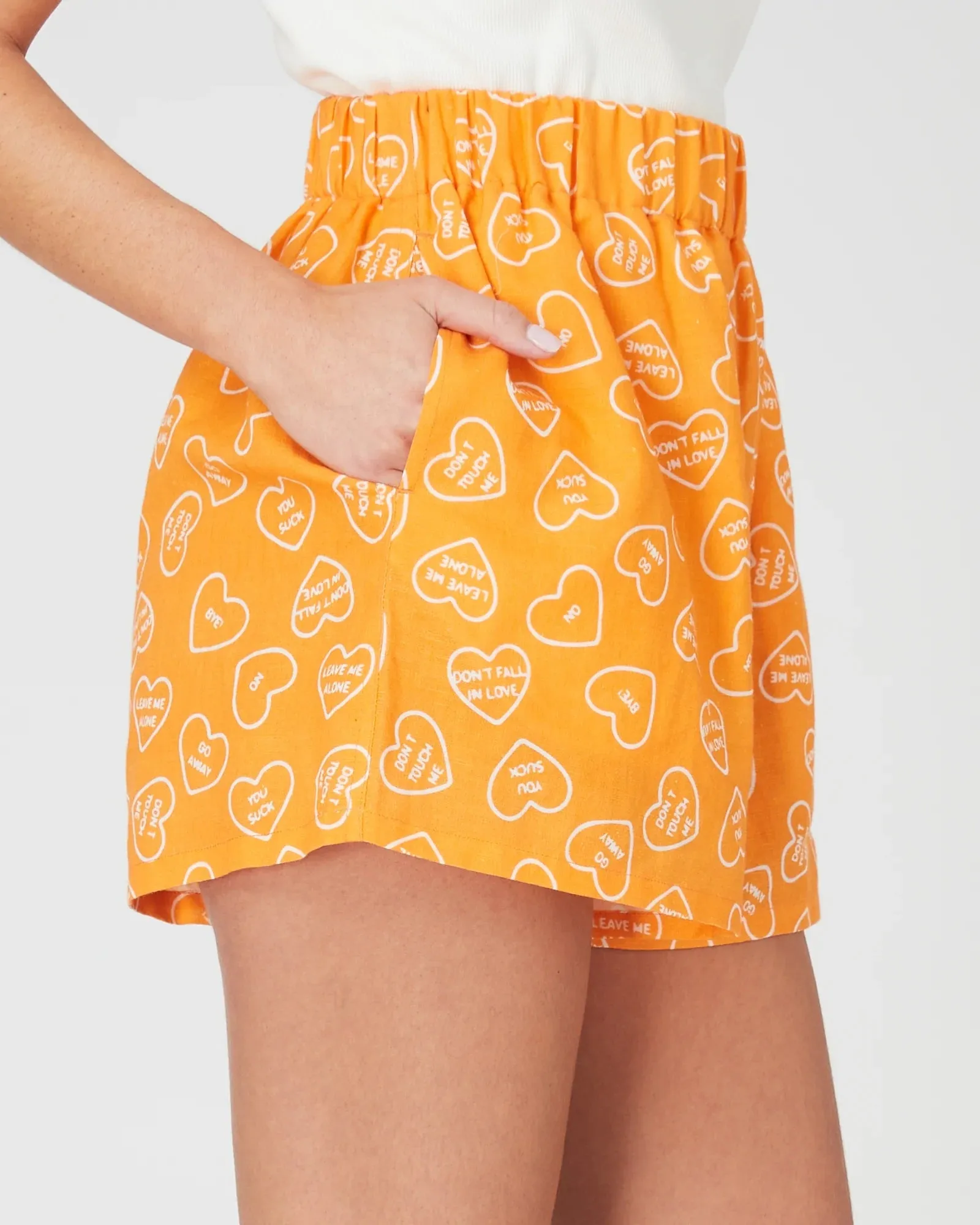 SUMMI SUMMI Womens Linen Shorts Orange Dumb Love Print