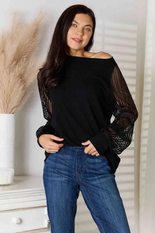 TEEK - Black Raglan Sleeve Top