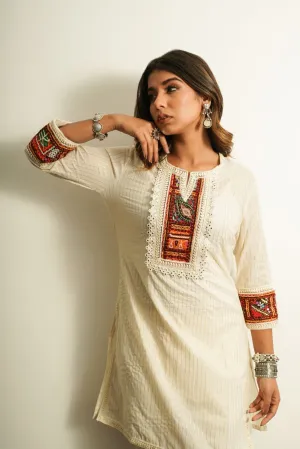 White Embroidered Cotton Kurta